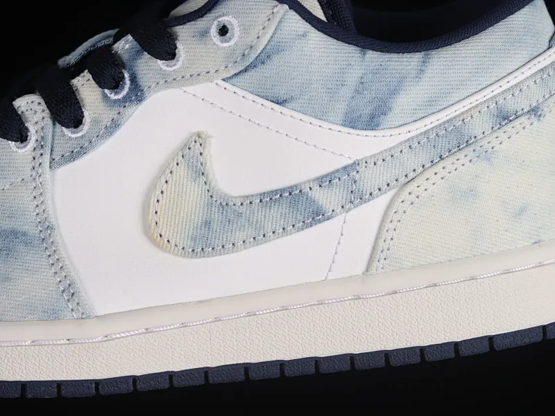 All categories Air Jordan Jordan series basketball shoes Air Jordan 1 Low G version pure original Air Jordan 1 Low "Lce Blue" AJ1 Joe 1 denim blue low-top basketball shoes CZ8455-100